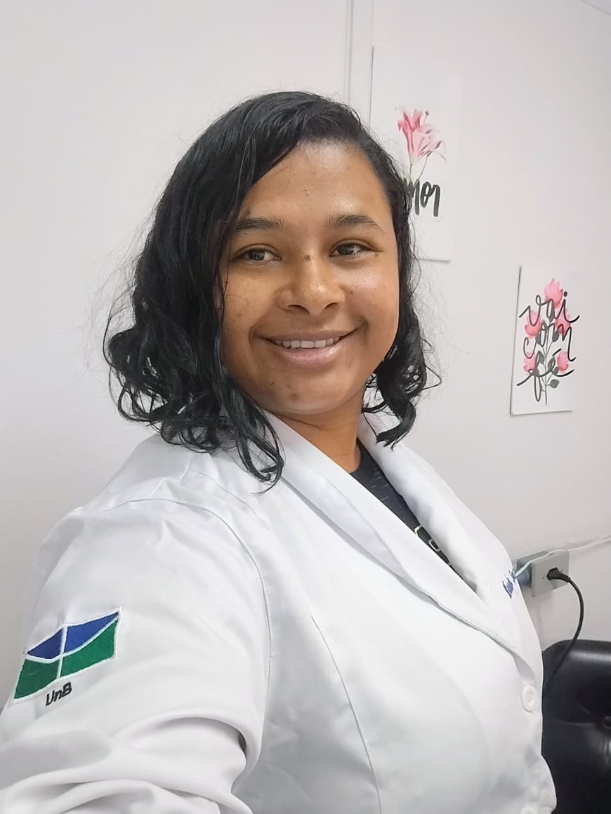 Mariângela Souza de Oliveira